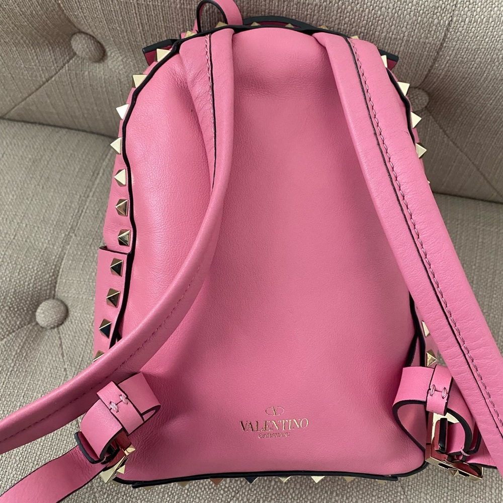 💕Valentino Backpack💕 - Picture 7 of 13